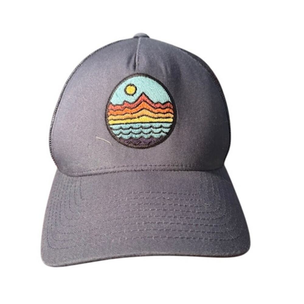 The Classics Mountain Sunrise Sunset snapback Dad Hat Trucker Navy Blue Mesh